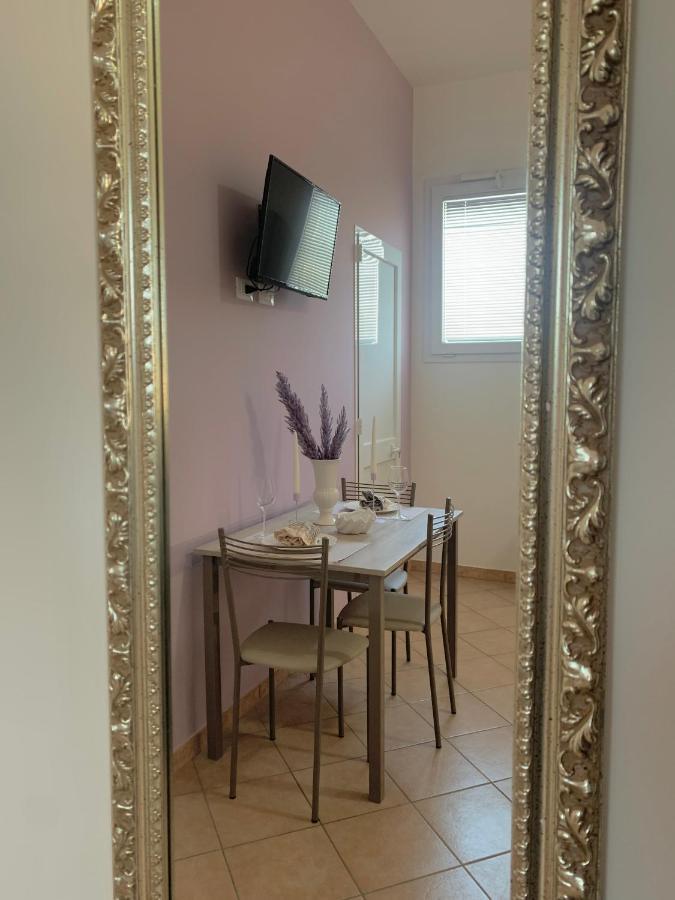Monolocali White Angel Apartments Porto Cesareo Exterior photo